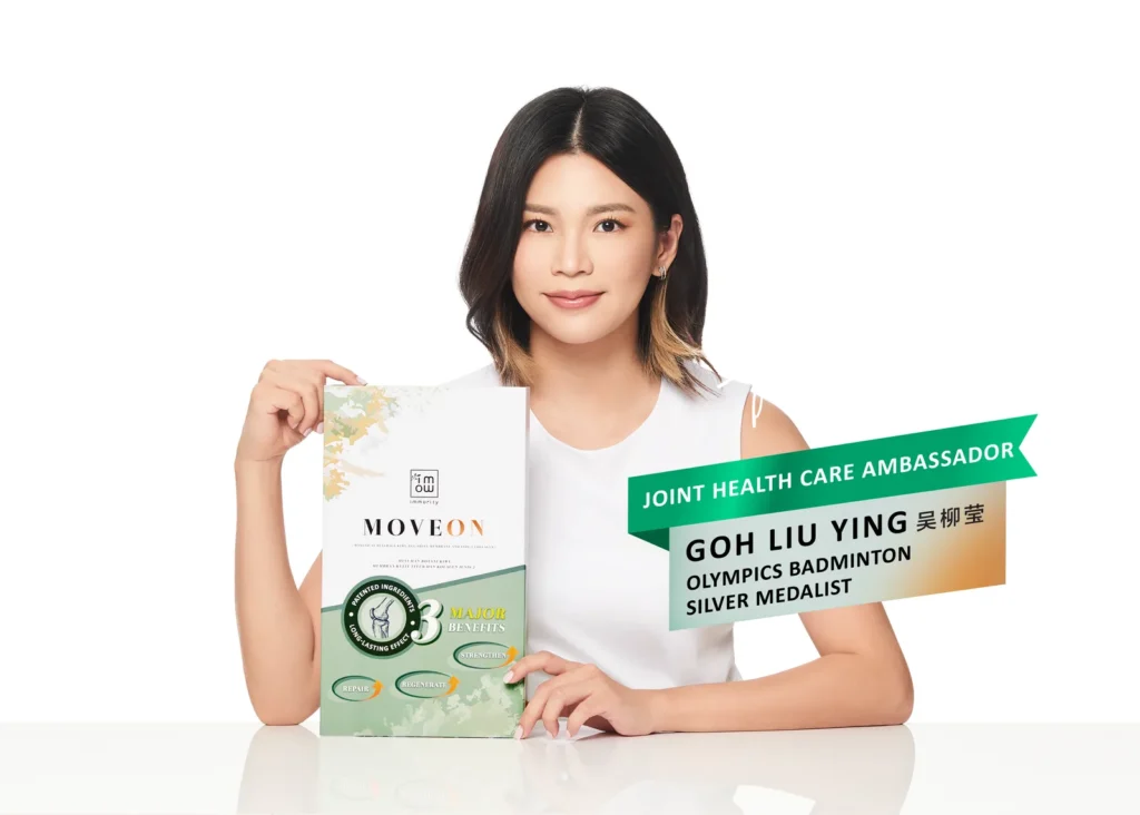 Goh Liu Ying, Olympic badminton silver medallist, holding the MOVEON box as official joint health ambassador