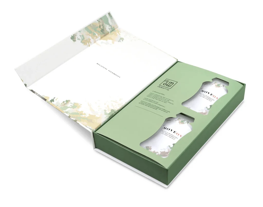 Open MOVEON box showing the 16 sachets inside